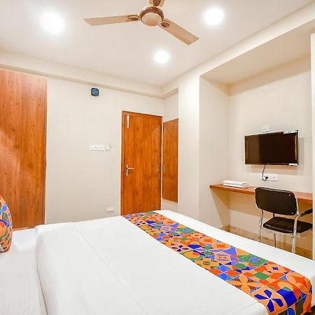 Fabhotel Dream World Residency - Nr Biswa Bangla Gate Calcutta Extérieur photo