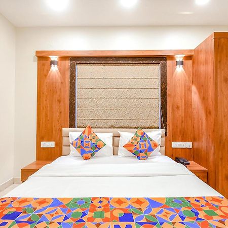 Fabhotel Dream World Residency - Nr Biswa Bangla Gate Calcutta Extérieur photo