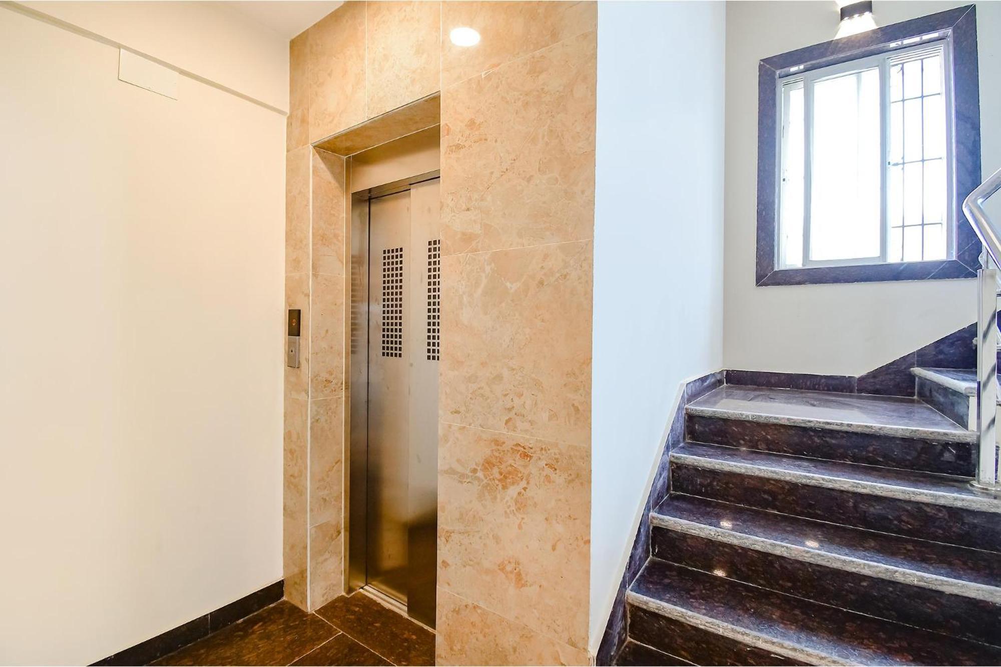 Fabhotel Dream World Residency - Nr Biswa Bangla Gate Calcutta Extérieur photo