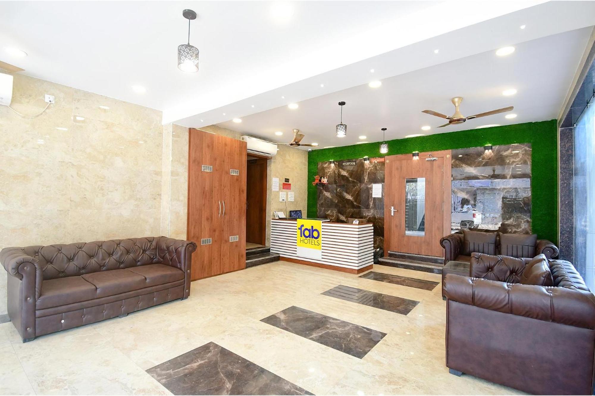 Fabhotel Dream World Residency - Nr Biswa Bangla Gate Calcutta Extérieur photo